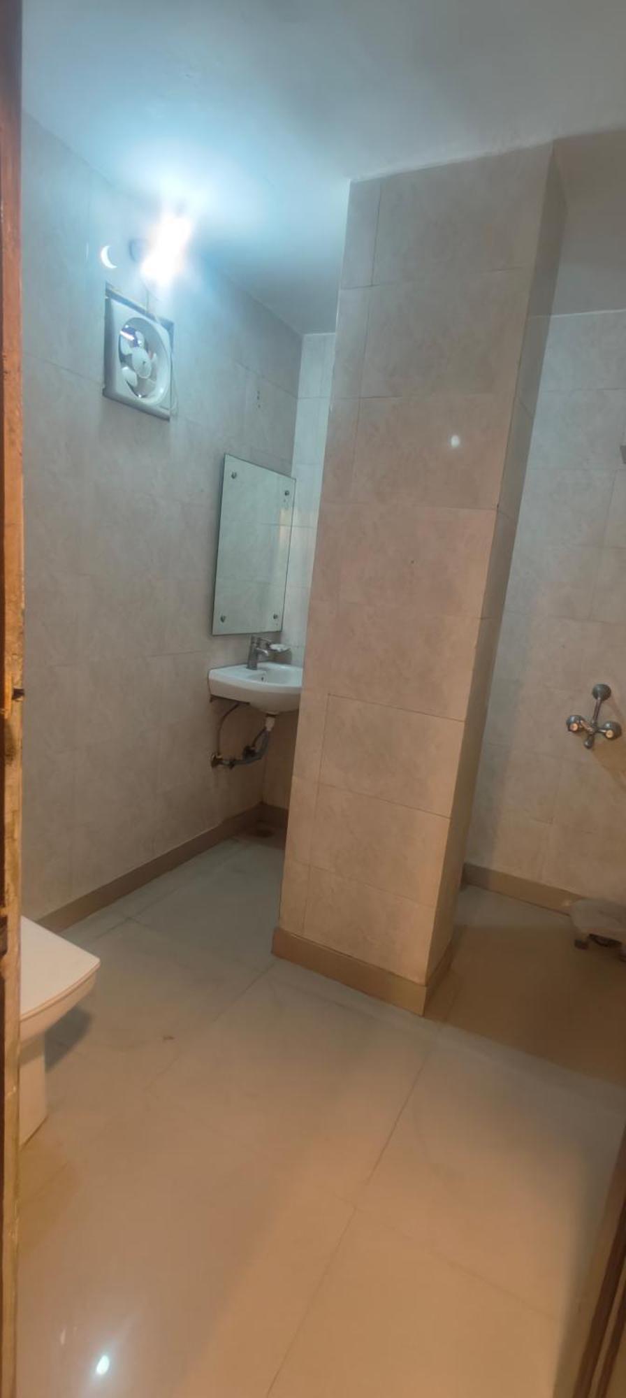 Hotel The Tark Delhi 4*