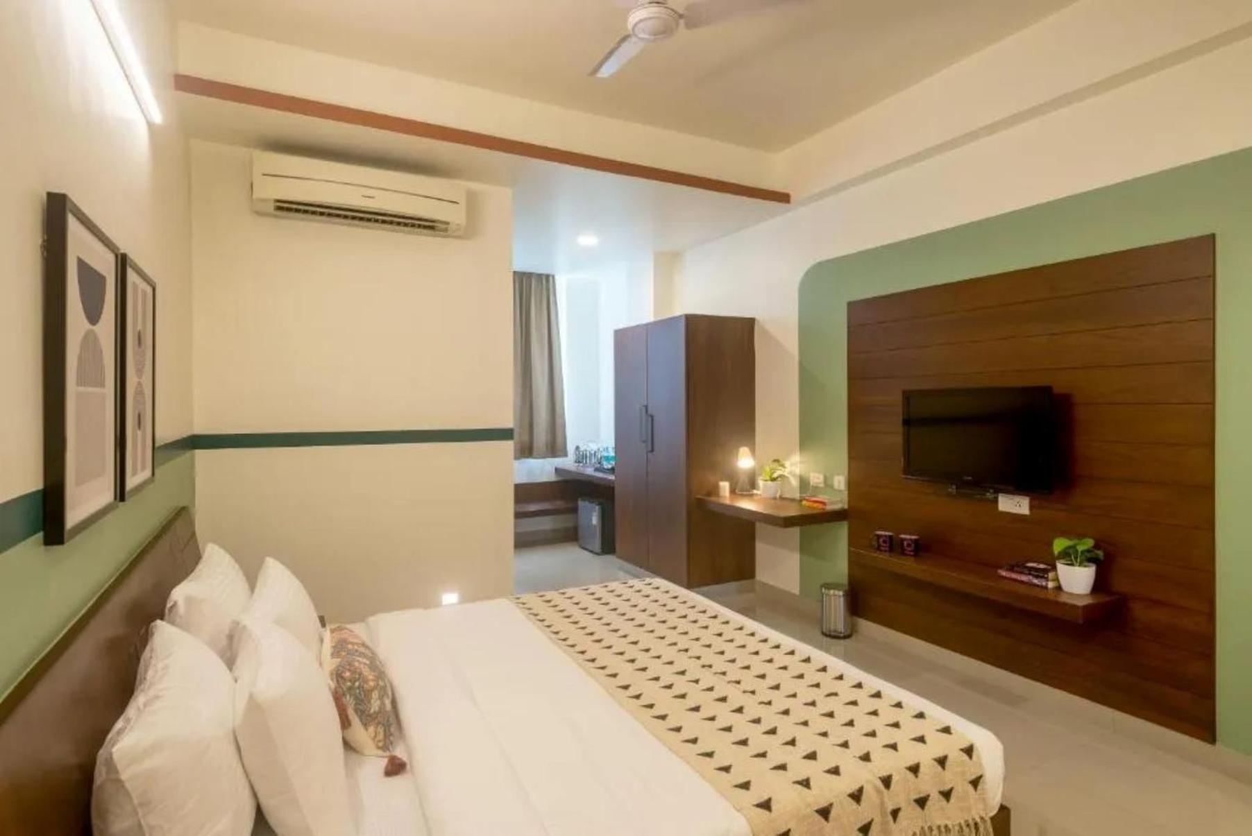 Hotel The Tark Delhi New Delhi